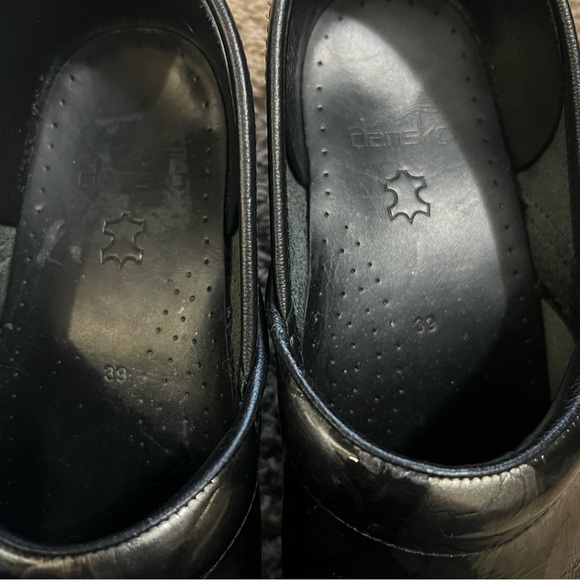 Dansko Clogs- Silver and Black Size 39 (8.5/9) - Picture 8 of 9